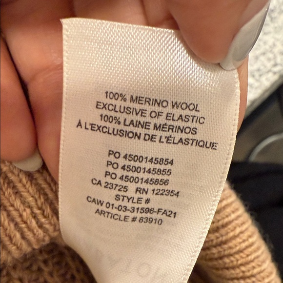 Aritzia babaton Hazlitt merino wool Tan Sleeveless Knit Top small - Picture 9 of 9